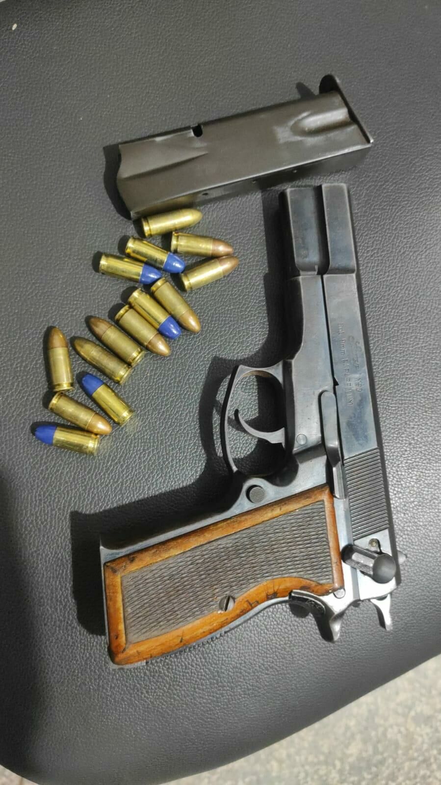 Imagem de compartilhamento para o artigo Polícia Militar apreende pistola 9mm e prende dois homens após denúncia em Chapadão do Sul da MS Todo dia